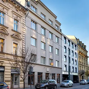 Tyzenhauz Rakowicka Street Апартаменты